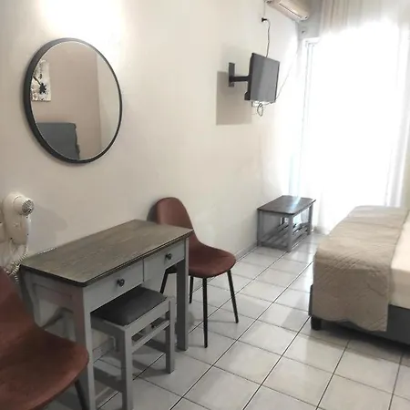 Posidon Apart Otel Loutra Edipsou (Evia)