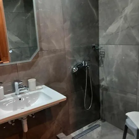 Posidon 2* Loutra Edipsou (Evia)