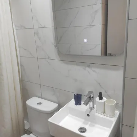 Posidon Apart-hotel 2*