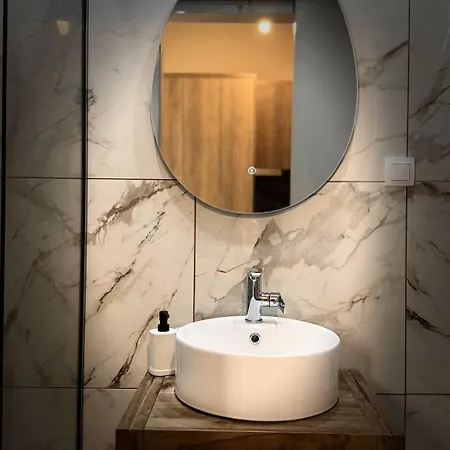 Ξενοδοχείο με διαμερίσματα Posidon 3*