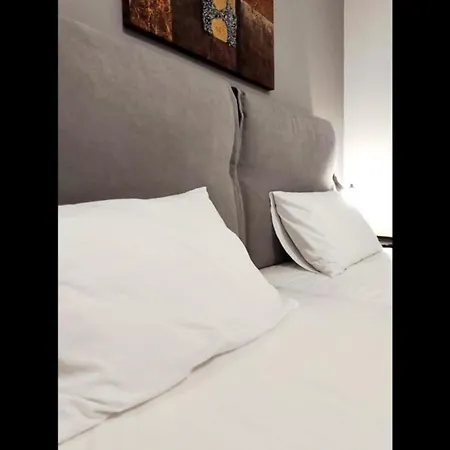 Ξενοδοχείο με διαμερίσματα Posidon Λουτρά Αιδηψού